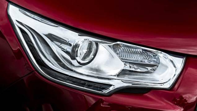 Segundo Olivier Vincent, designer do DS4, os faróis foram inspirados nos olhos humanos | <a href="https://quatrorodas.abril.com.br/carros/lancamentos/citroen-ds4-734568.shtml" rel="migration">Leia mais</a> Segundo Olivier Vincent, designer do DS4, os faróis foram inspirados nos olhos humanos | <a href="https://quatrorodas.abril.com.br/carros/lancamentos/citroen-ds4-734568.shtml" rel="migration">Leia mais</a>