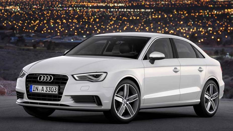 Mal o CLA chegou ao mercado e a Audi já responde com o A3 Sedan | <a href="https://quatrorodas.abril.com.br/saloes/new-york/2013/audi-a3-s3-sedan-737169.shtml" rel="migration">Leia mais</a>