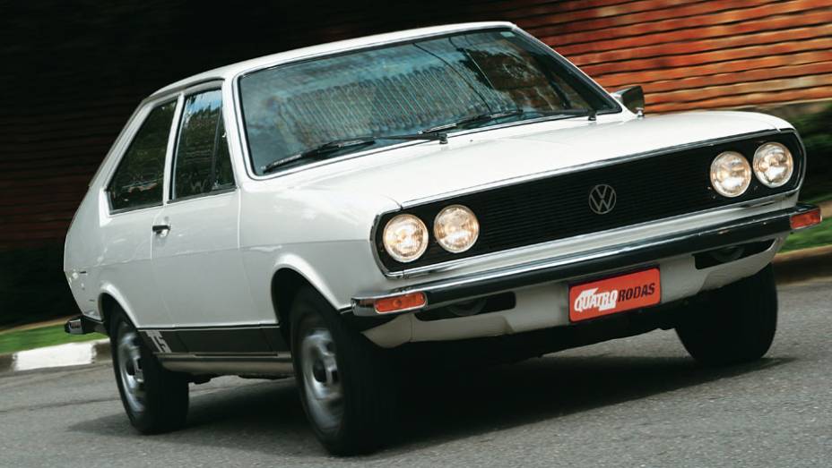 O esportivo TS estreou em 1976 com quatro faróis redondos, conquistando uma legião de fãs graças ao desempenho saudável do motor 1.6