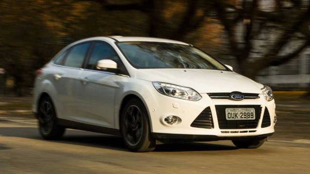 A nova geração do Focus estreia no Brasil na versão sedã | <a href="https://quatrorodas.abril.com.br/carros/lancamentos/novo-ford-focus-sedan-755333.shtml" rel="migration">Leia mais</a>