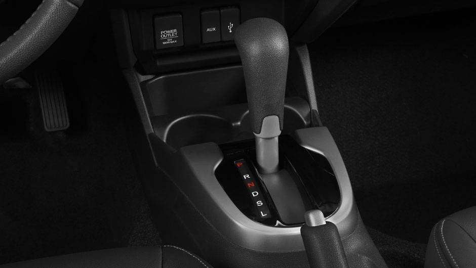 A transmiss&atilde;o CVT volta no Fit, agora com conversor de torque e funcionamento mais suave | <a href="https://quatrorodas.abril.com.br/carros/lancamentos/novo-honda-fit-781163.shtml" rel="migration">Leia mais</a>