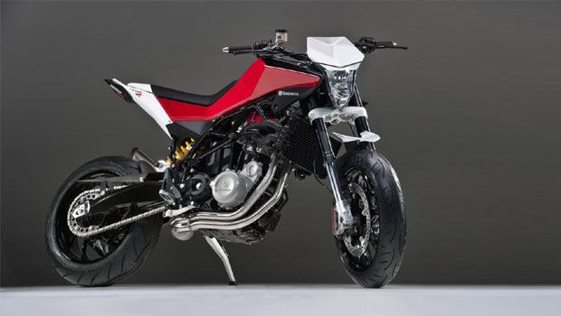 Motocicleta foi desenvolvida com a BMW Motocicleta foi desenvolvida com a BMW