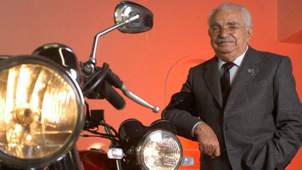 Kasinski fundou sua marca de motos em 1997
