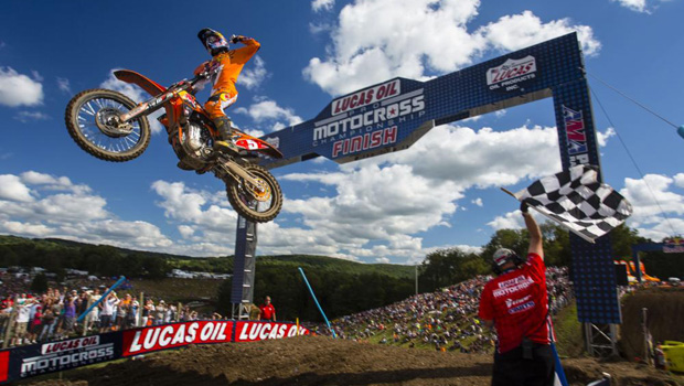 Dungey vence AMA MX