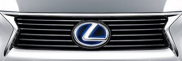 080912lexusfrente.jpg 080912lexusfrente.jpg