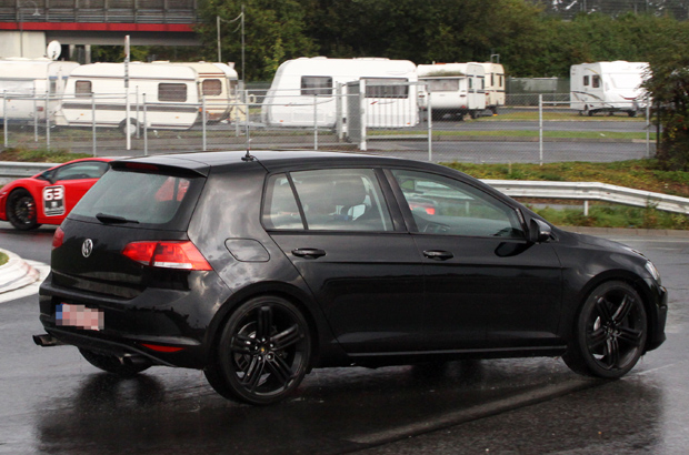 golfr1120912.jpg golfr1120912.jpg