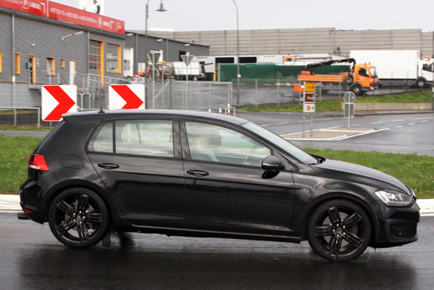 golfr4120912.jpg golfr4120912.jpg