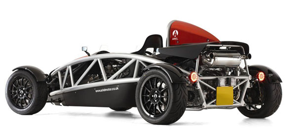 arielatom3111012.jpg