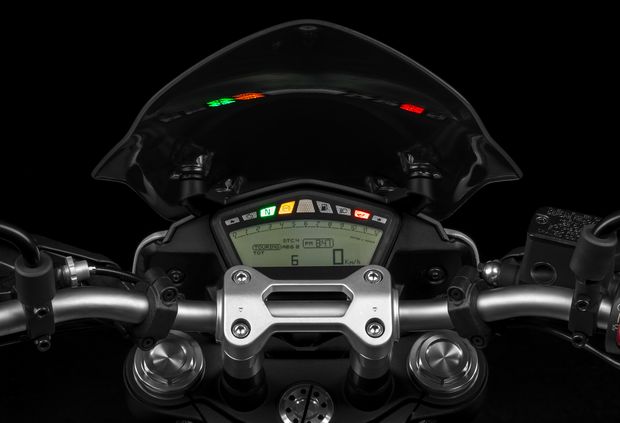 211112hyperstrada2.jpg 211112hyperstrada2.jpg