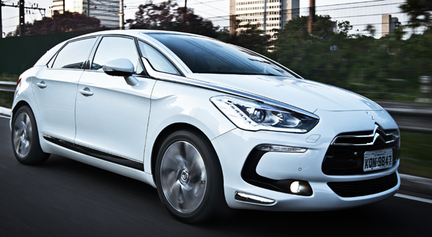 Citroën inicia as vendas do DS5 no Brasil