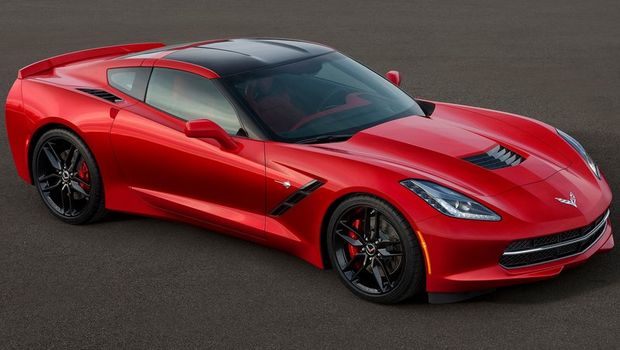 Primeiro Corvette Stingray 2014 é leiloado