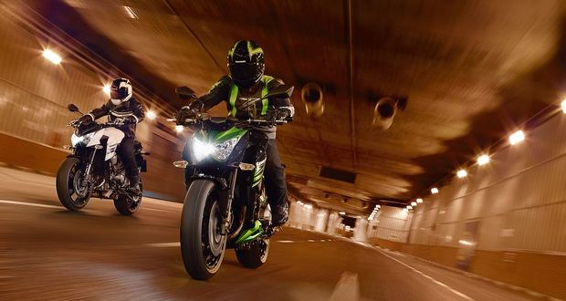 Kawasaki traz a nova Z800 ao Brasil Kawasaki traz a nova Z800 ao Brasil