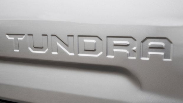 Toyota revela teaser da Tundra 2014