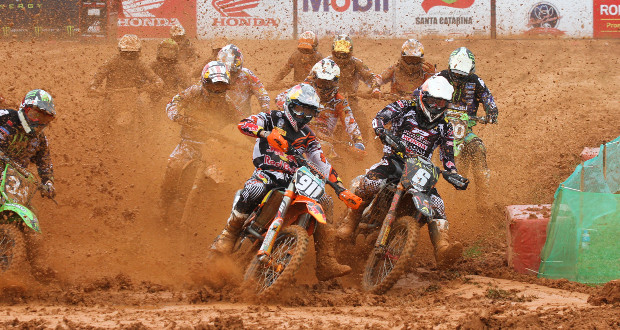 Ingressos para Mundial de Motocross no Brasil já estão à venda Ingressos para Mundial de Motocross no Brasil já estão à venda
