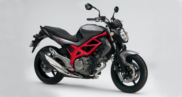 Suzuki lança Gladius 2013 na Itália Suzuki lança Gladius 2013 na Itália