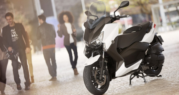 Yamaha lança X-Max 400 na Europa