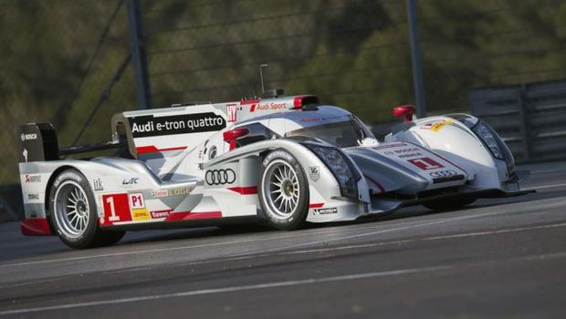 Audi mostra R18 e-tron quattro Long Tail