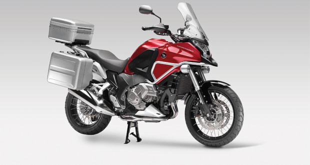 Honda lança acessórios para VFR 1200X Honda lança acessórios para VFR 1200X