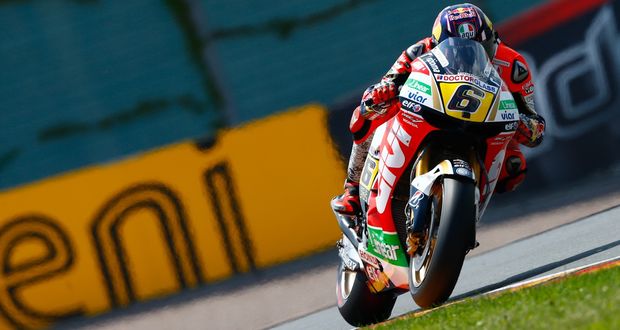 MotoGP: Bradl lidera e Lorenzo ficará de fora MotoGP: Bradl lidera e Lorenzo ficará de fora