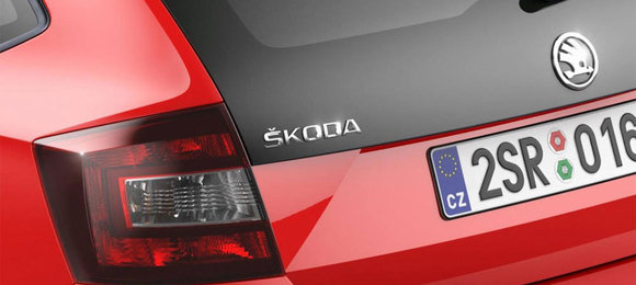Skoda revela outro teaser do Rapid Spaceback
