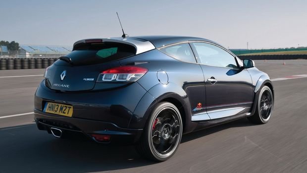 renault-megane-rs-red-bull-2.jpeg renault-megane-rs-red-bull-2.jpeg