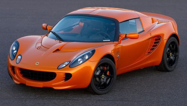 Lotus anuncia criação de mais de 100 empregos