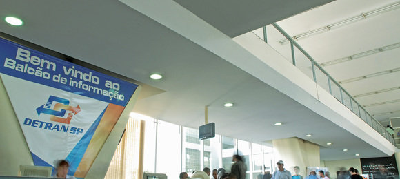 Detran-SP alerta sobre golpe na internet