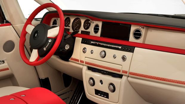 rolls-royce-phantom-ruby-2.jpeg rolls-royce-phantom-ruby-2.jpeg