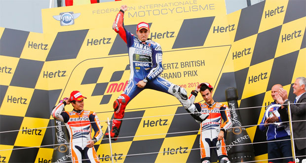 MotoGP: Lorenzo bate Márquez em Silverstone