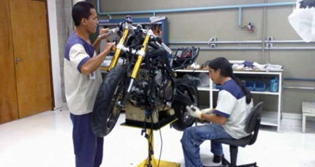 Keeway e Benelli serão lançadas no Salão Duas Rodas Keeway e Benelli serão lançadas no Salão Duas Rodas