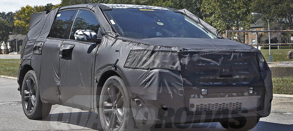 Novo Ford Edge é flagrado em testes