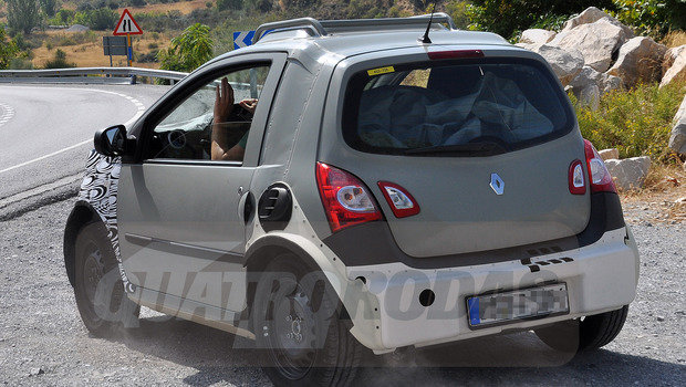 smart-fortwo-mule-8.jpeg smart-fortwo-mule-8.jpeg