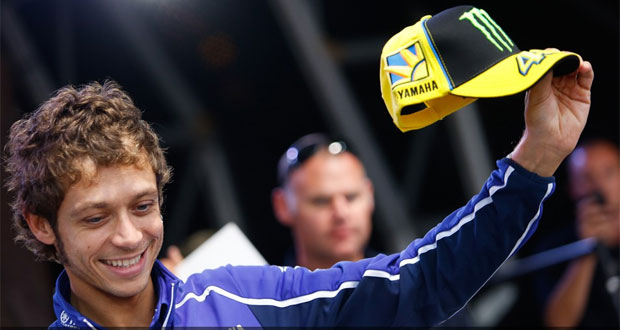 Valentino Rossi forma equipe para a Moto3