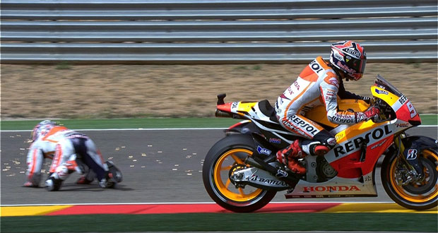 MotoGP: Com polêmica, Márquez vence em Aragón MotoGP: Com polêmica, Márquez vence em Aragón