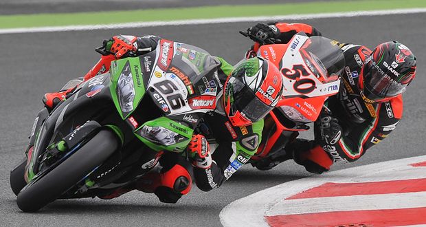 WSBK: Sykes vence rodada dupla em Magny-Cours WSBK: Sykes vence rodada dupla em Magny-Cours
