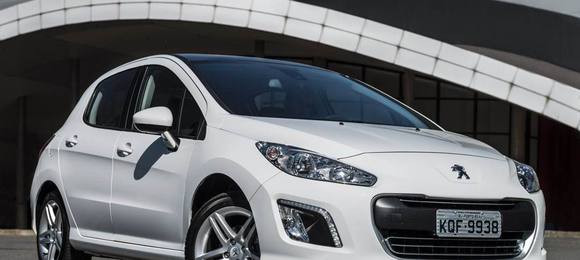 Peugeot chama 308 e 408 para recall