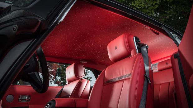 phantom-bespoke-chicane-coupe-starlight-headliner.jpeg phantom-bespoke-chicane-coupe-starlight-headliner.jpeg