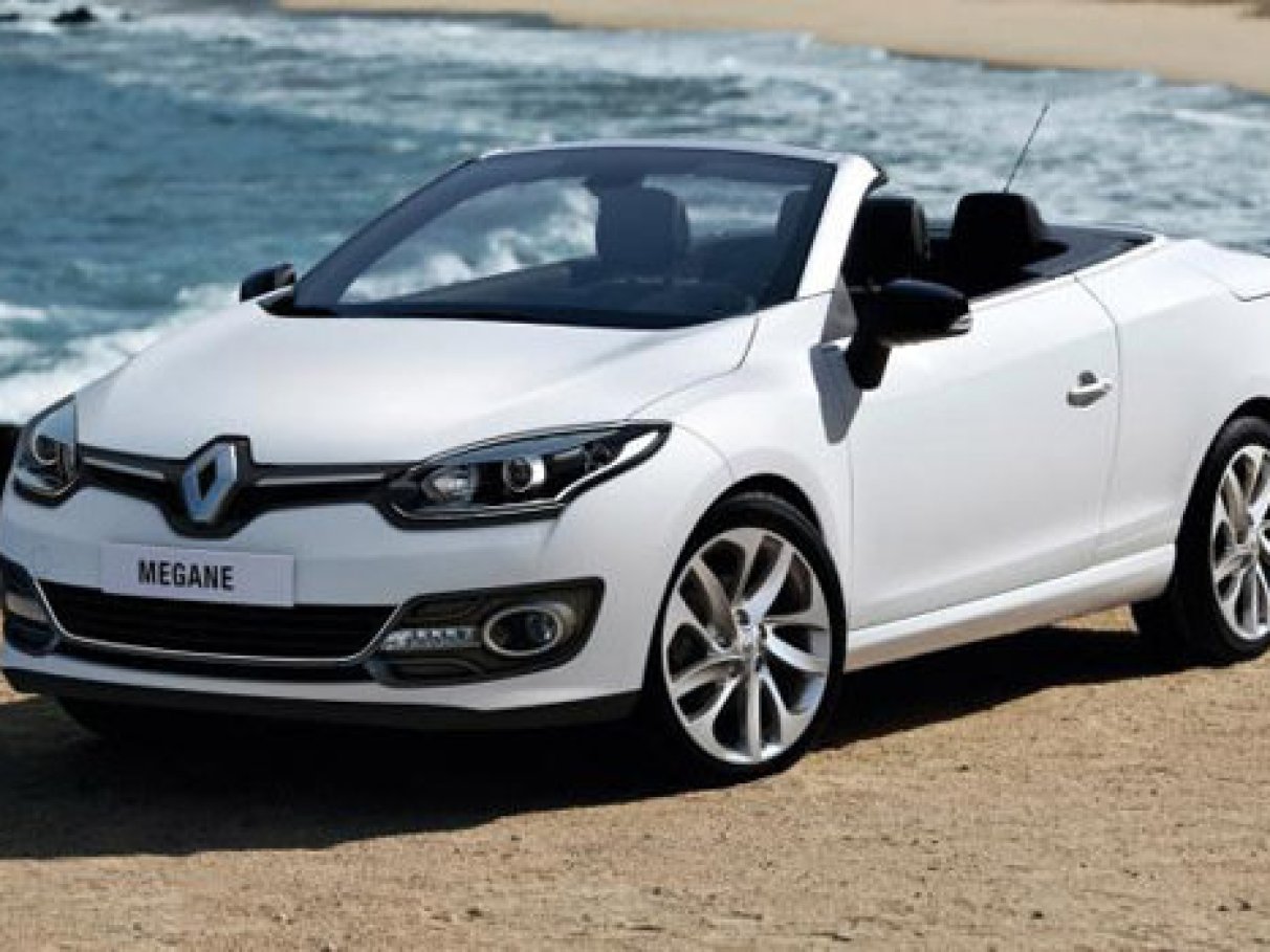 Renault mostra facelift do Megane Coupe-Ca...