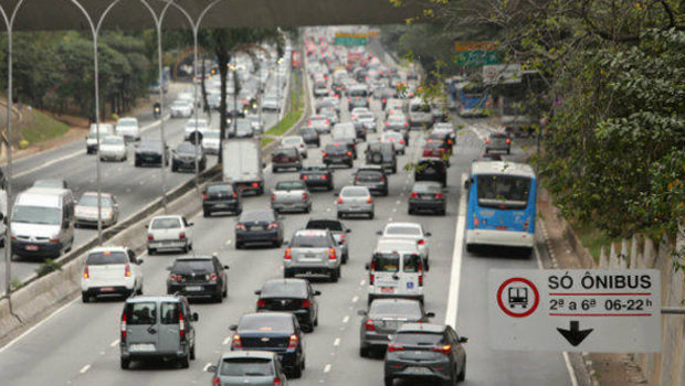 Brasil: financiamento de veículos sobe 16% em julho