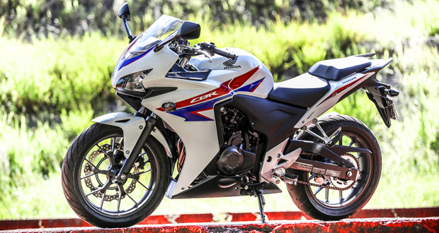 Honda inicia vendas da CBR 500R no Brasil Honda inicia vendas da CBR 500R no Brasil