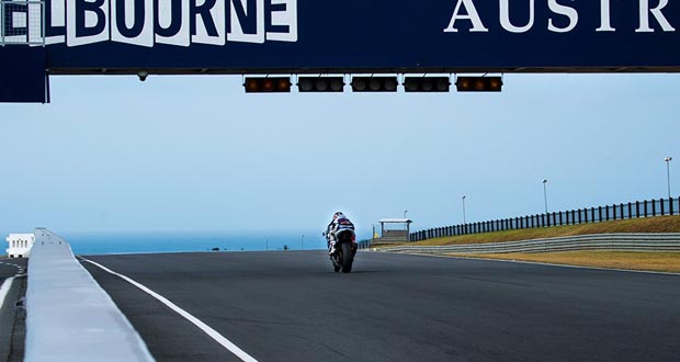 Lorenzo lidera primeiro dia em Phillip Island