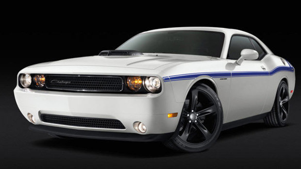 Dogde Challenger Mopar 14 se esgota em um dia