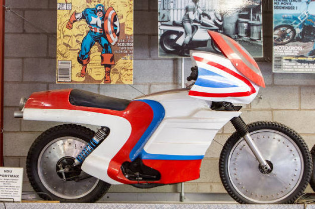 Moto do Capitão América dos anos 70 é achada em São Francisco Moto do Capitão América dos anos 70 é achada em São Francisco