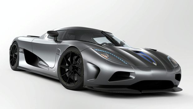 Koenigsegg trabalha em novo modelo de entrada