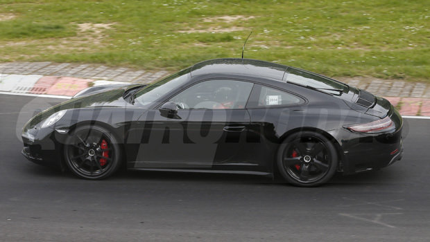 porsche-911-gts-coupe-2.jpeg porsche-911-gts-coupe-2.jpeg