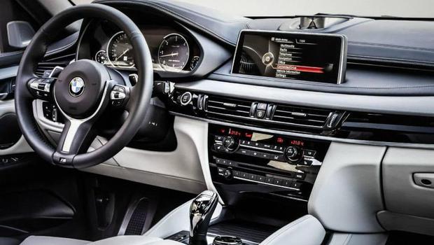 bmw-x6-2015-interior.jpeg