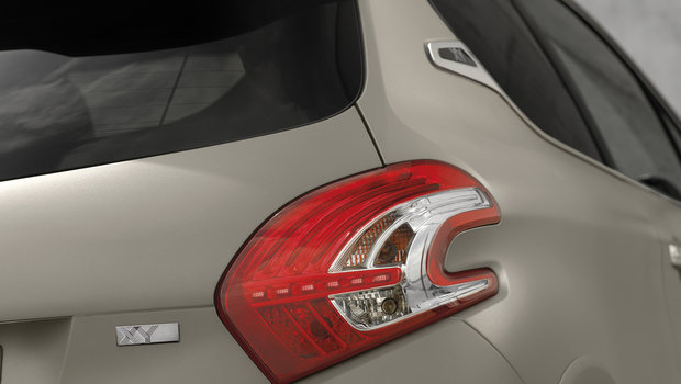 peugeot-208-xy-jbl-2.jpeg peugeot-208-xy-jbl-2.jpeg