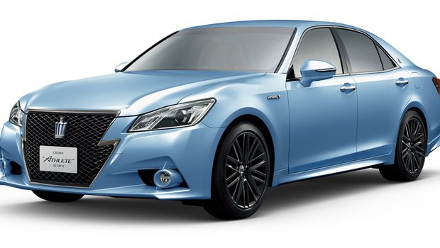 toyota-crown-athlete-60th-2.jpeg