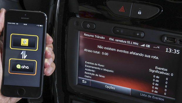 Renault divulga preços de Logan, Sandero e Sandero Stepway 2016