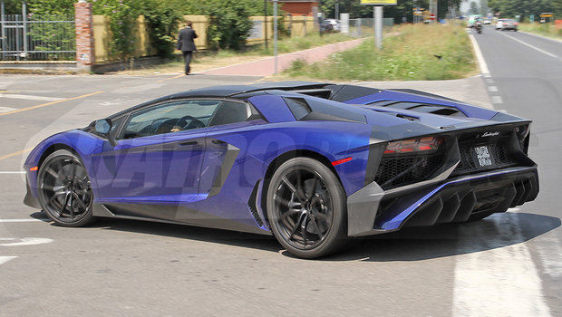 lamborghini-aventador-sv-roadster-2.jpeg lamborghini-aventador-sv-roadster-2.jpeg